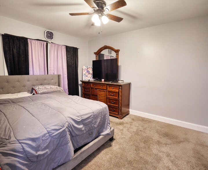 503 Kornegay St, Dothan, AL for sale - Building Photo - Image 2 of 6