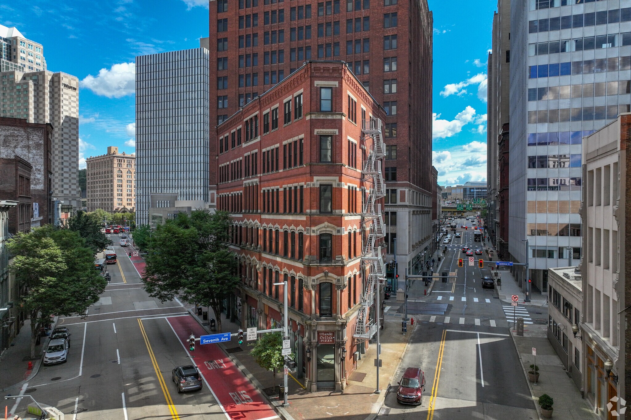 701-705 Smithfield St, Pittsburgh, PA for lease Primary Photo- Image 1 of 29