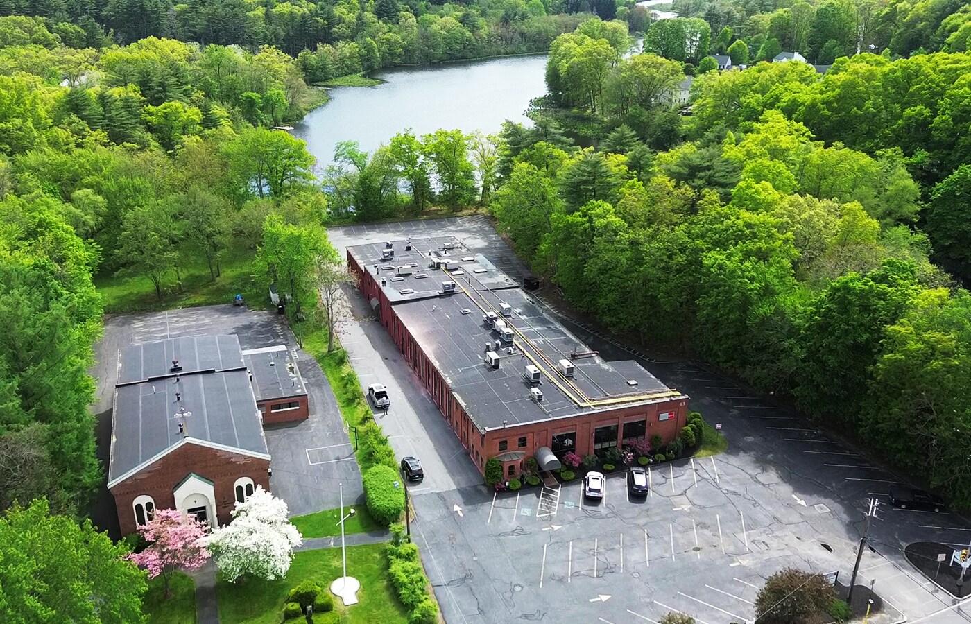 63 Great Rd, Maynard, MA for lease Primary Photo- Image 1 of 35