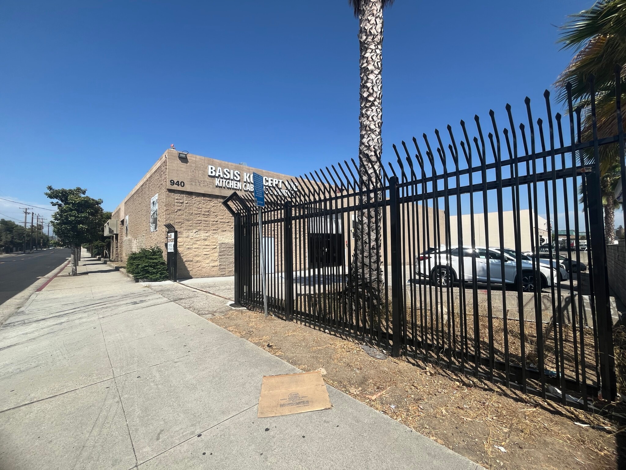 938-940 S Vail Ave, Montebello, CA for lease Building Photo- Image 1 of 14