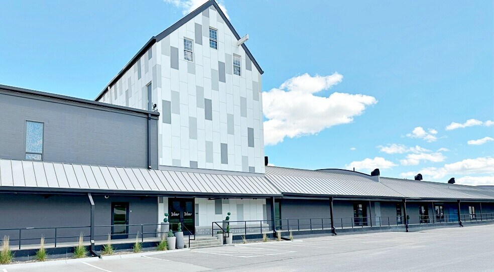 7401 Main St, Omaha, NE à louer - Photo du bâtiment - Image 2 de 7