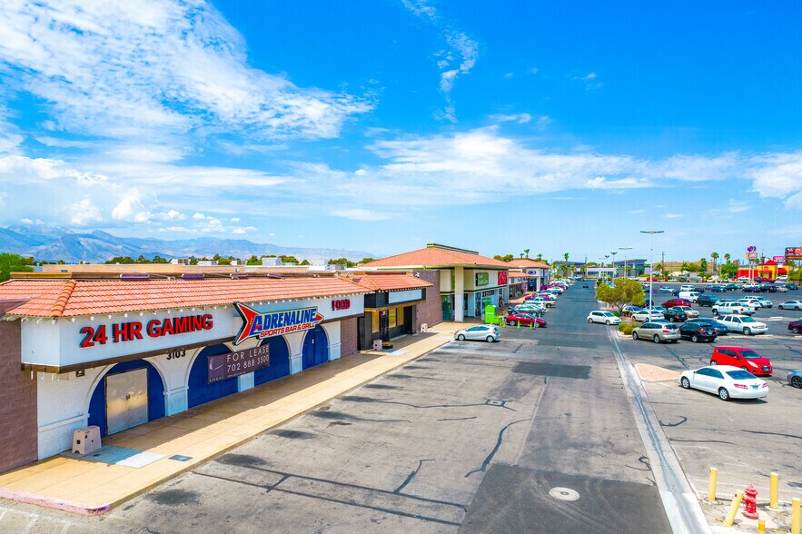 3103-3149 N Rancho Dr, Las Vegas, NV à louer - Photo du bâtiment - Image 3 de 10