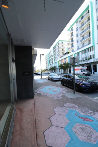 2029 Tyler St, Hollywood, FL à louer - Photo du bâtiment - Image 2 de 15