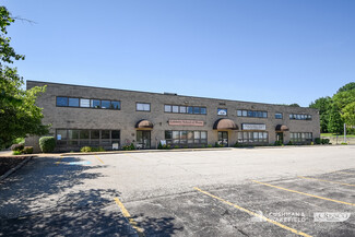 More details for 26210 Emery Rd, Warrensville Heights, OH - Multiple Space Uses for Lease