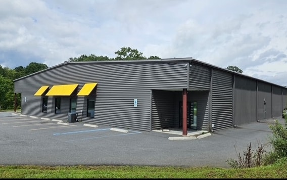 Plus de détails pour 18 Sterling Pl, Mills River, NC - Local d'activités à louer