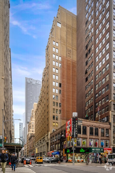 150 W 30th St, New York, NY for lease - Building Photo - Image 2 of 7