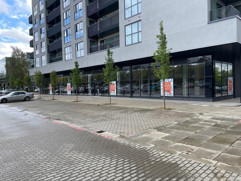 63 North Seventh St, Milton Keynes for lease - Building Photo - Image 3 of 4