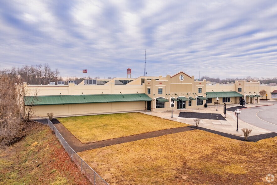 495 Prime Outlets Blvd, Hagerstown, MD à louer - Photo principale - Image 3 de 10