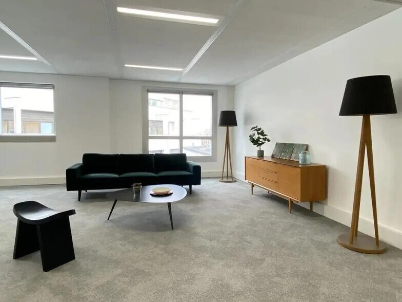 Bureau dans Boulogne-Billancourt à louer - Photo du bâtiment - Image 3 de 11