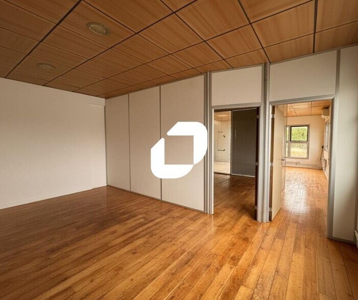 Bureau dans Villiers-sur-Marne à vendre - Photo intérieure - Image 2 de 9
