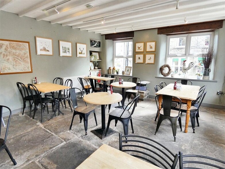 Market Pl, Hawes à vendre - Photo du bâtiment - Image 3 de 40
