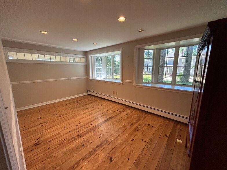 489 Danbury Rd, Wilton, CT for lease - Building Photo - Image 3 of 19