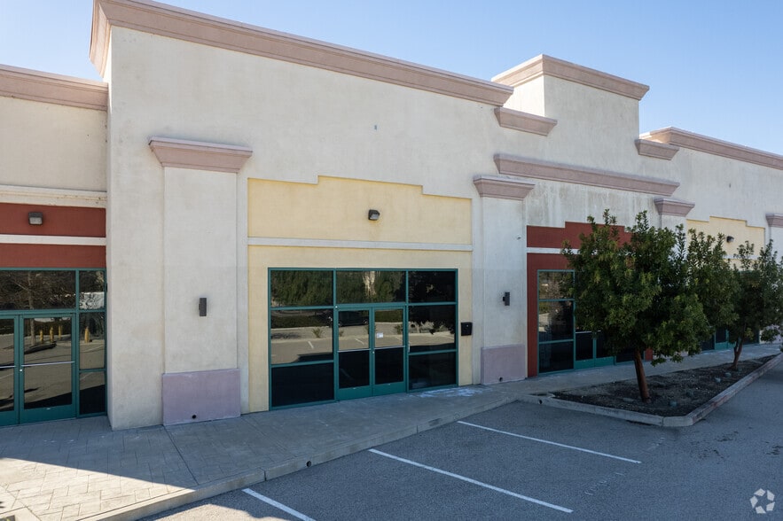 31929 Castaic Rd, Castaic, CA for sale - Building Photo - Image 3 of 6