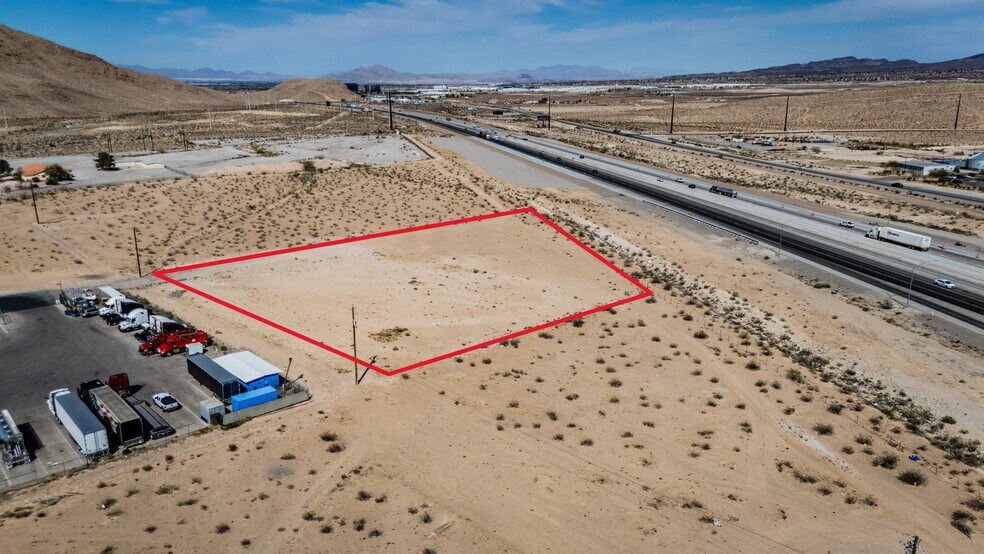 14126 Schuster St, Las Vegas, NV à vendre - Photo du bâtiment - Image 2 de 2