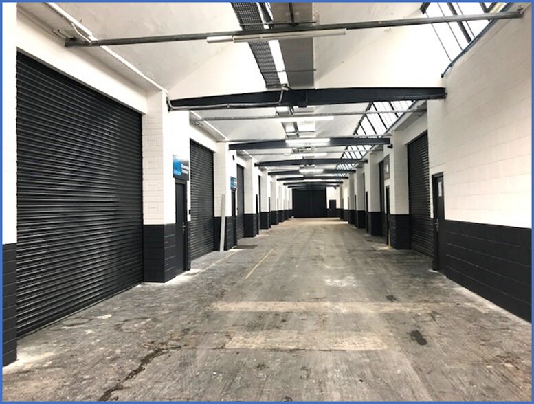 Talbot St, Burnley à louer - Photo du bâtiment - Image 2 de 2