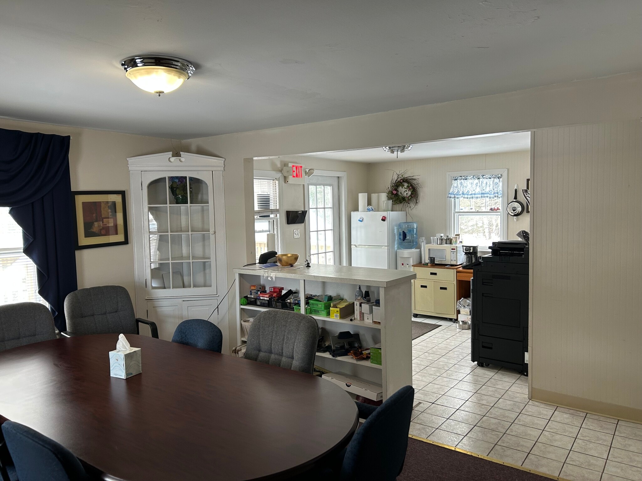 184 Worcester Providence Tpke, Sutton, MA à vendre Photo intérieure- Image 1 de 3