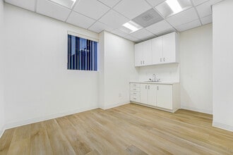 11600 Wilshire Blvd, Los Angeles, CA for lease Interior Photo- Image 1 of 6