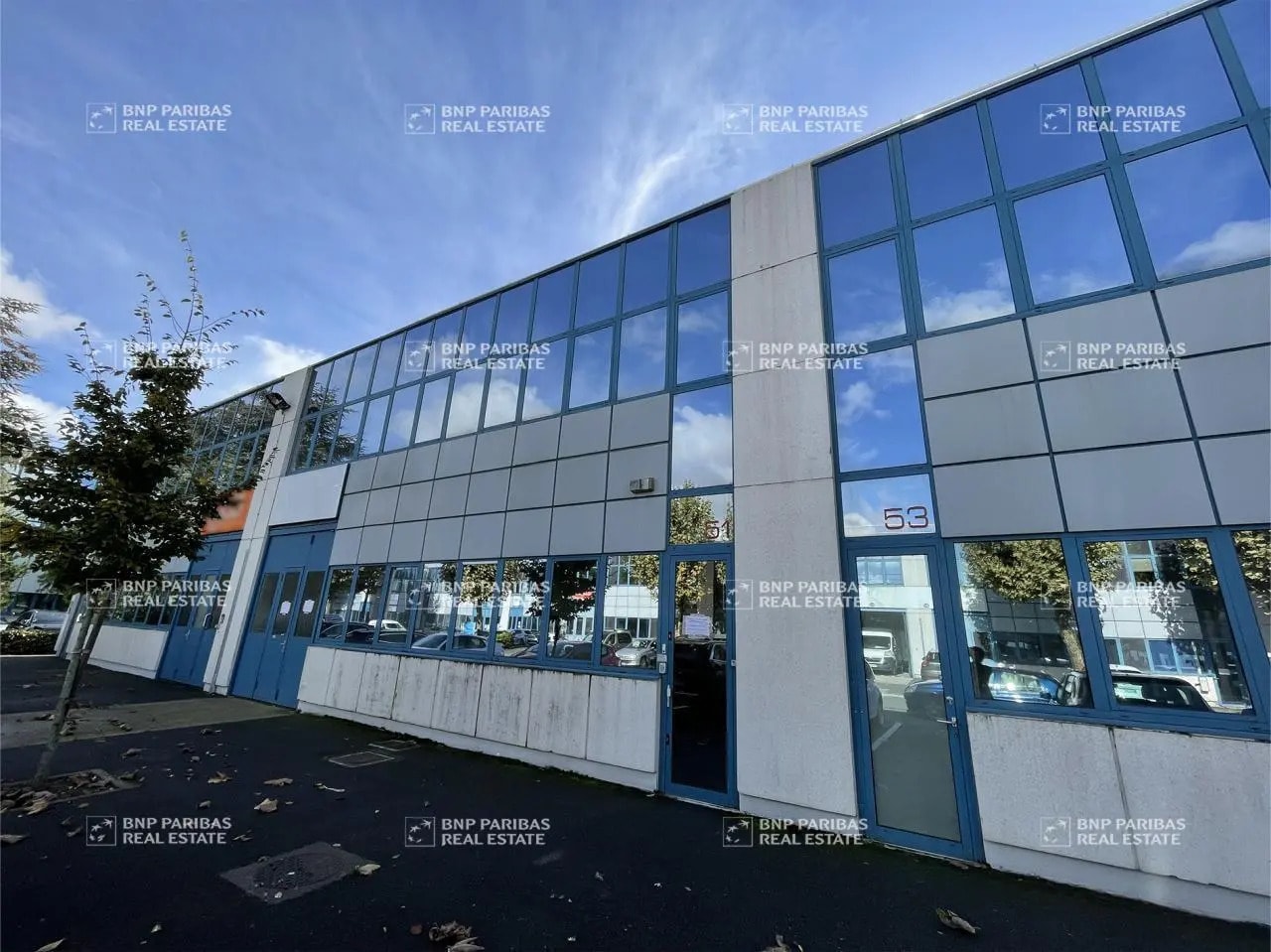 Flex in Fresnes for lease Building Photo- Image 1 of 18