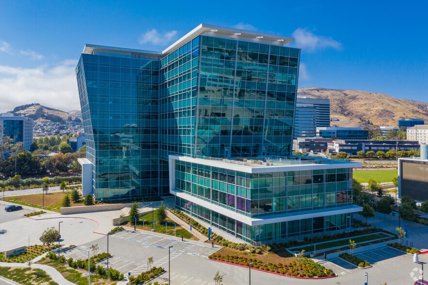 249 E Grand Ave, South San Francisco, CA for lease - Primary Photo - Image 2 of 5