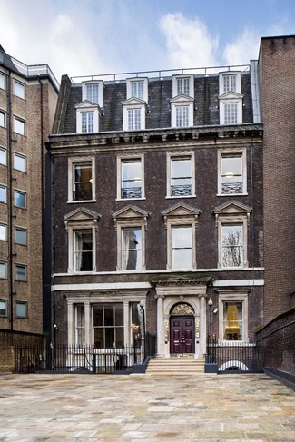 Plus de détails pour 21 Arlington St, London - Bureau à louer