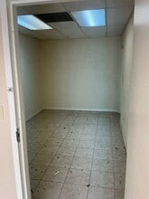 202 N Loop 1604 W, San Antonio, TX à louer Photo intérieure- Image 2 de 6