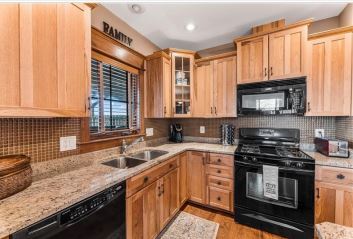 13111 PA 168, Conneaut Lake, PA à vendre - Photo intérieure - Image 2 de 5