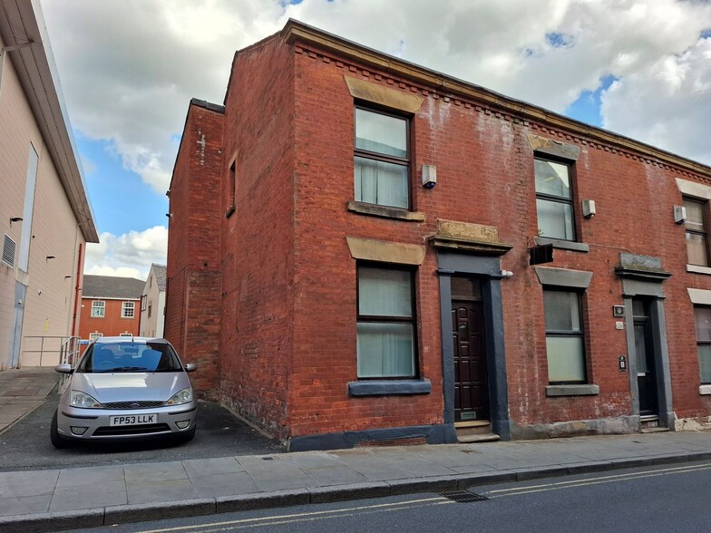 3 Retiro St, Oldham à louer - Photo du bâtiment - Image 1 de 1