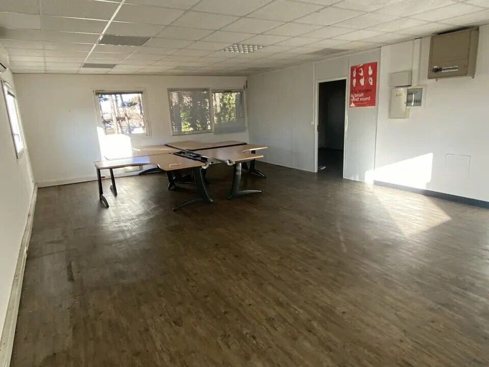 Bureau dans Vitrolles à louer Photo intérieure- Image 1 de 5