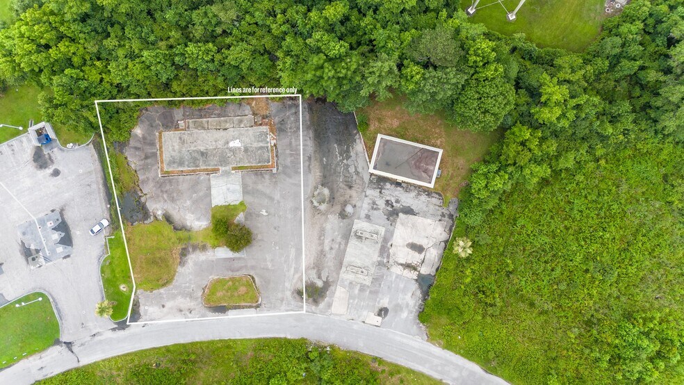 61 Charles Frazier Cir, Yemassee, SC à vendre - Photo du bâtiment - Image 2 de 23