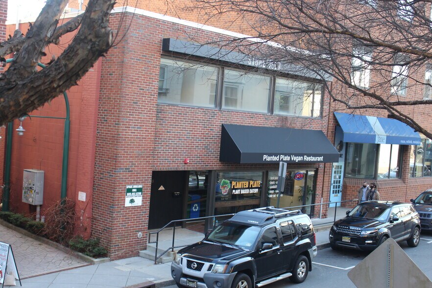 15 Spring St, Princeton, NJ à louer - Photo du bâtiment - Image 3 de 4