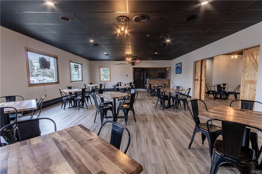 8353 County 9 rd, Cape Vincent, NY for sale - Building Photo - Image 2 of 7