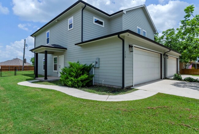 Plus de détails pour Ash Street Portfolio – Multi-résidentiel à vendre, Paradise, TX