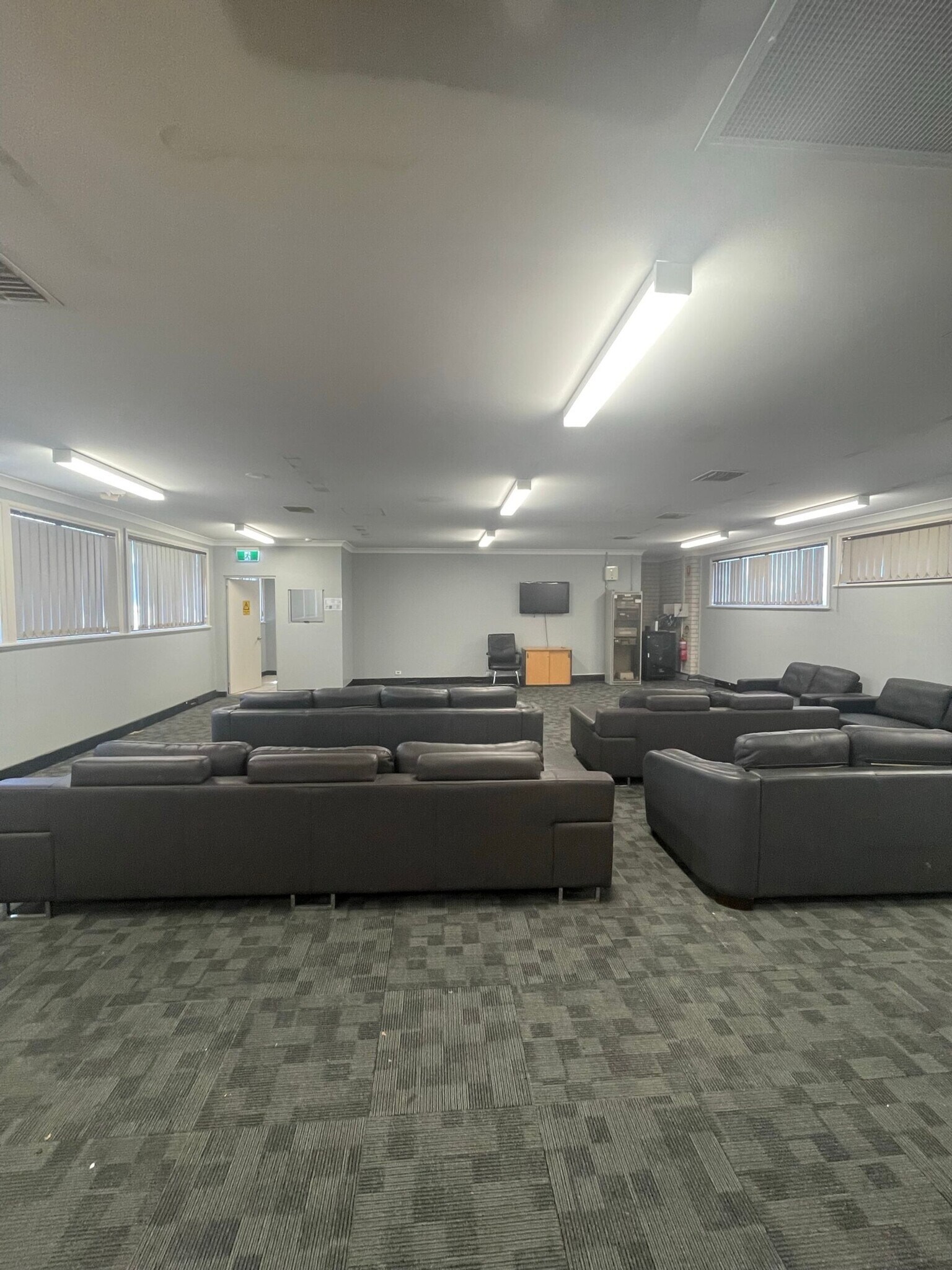 14-16 Fox Street, Holroyd for lease Interior Photo- Image 1 of 6