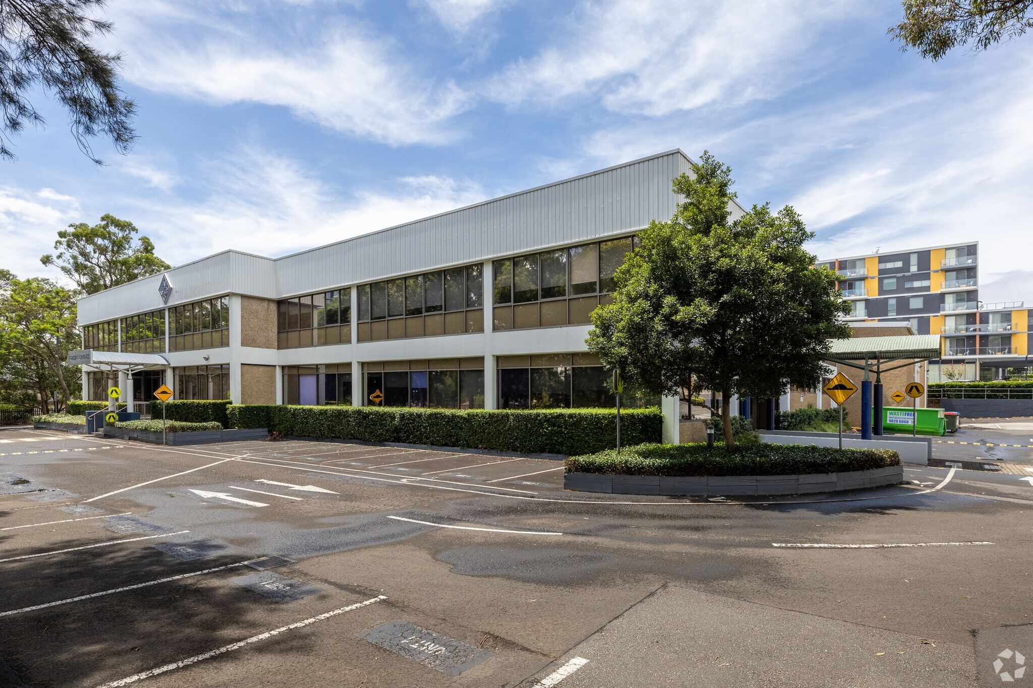 75 Epping Rd, Macquarie Park for lease Primary Photo- Image 1 of 6