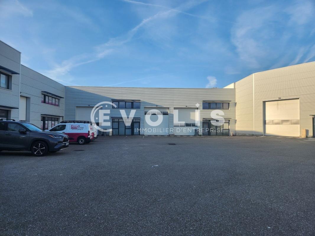 44 Rue De L'Avenir, Genas for lease Building Photo- Image 1 of 17