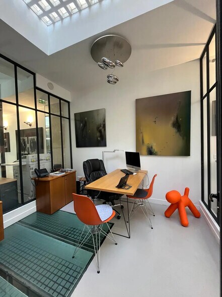 Bureau dans Paris à vendre - Photo du bâtiment - Image 2 de 7