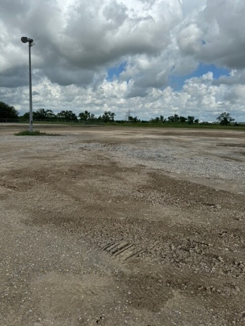 2925 FM 365, Port Arthur, TX à louer Photo du bâtiment- Image 1 de 14