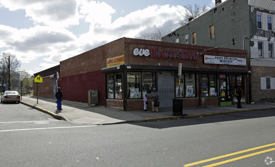 628-630 Grove St, Irvington, NJ for lease - Building Photo - Image 1 of 23