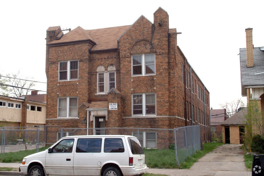 18029 Schoenherr St, Detroit, MI à vendre - Photo du bâtiment - Image 3 de 4