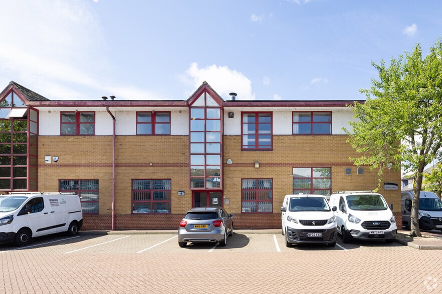 Trinity Way, London for lease - Building Photo - Image 2 of 2
