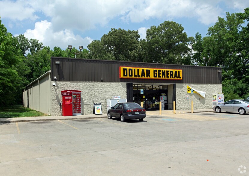 2704 Frayser Blvd, Memphis, TN à vendre - Photo du bâtiment - Image 3 de 12