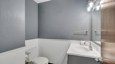 15116 FM 1518, Selma, TX for lease Interior Photo- Image 2 of 9