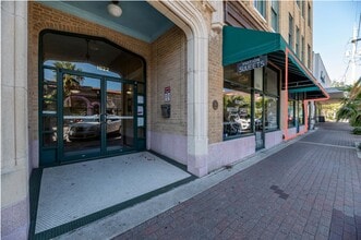1018-1028 Park St, Jacksonville, FL for lease Interior Photo- Image 2 of 3