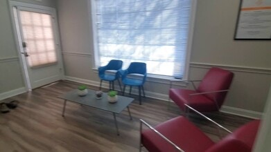 9324-9326 Main St, Manassas, VA for lease - Commercial Listing Video 