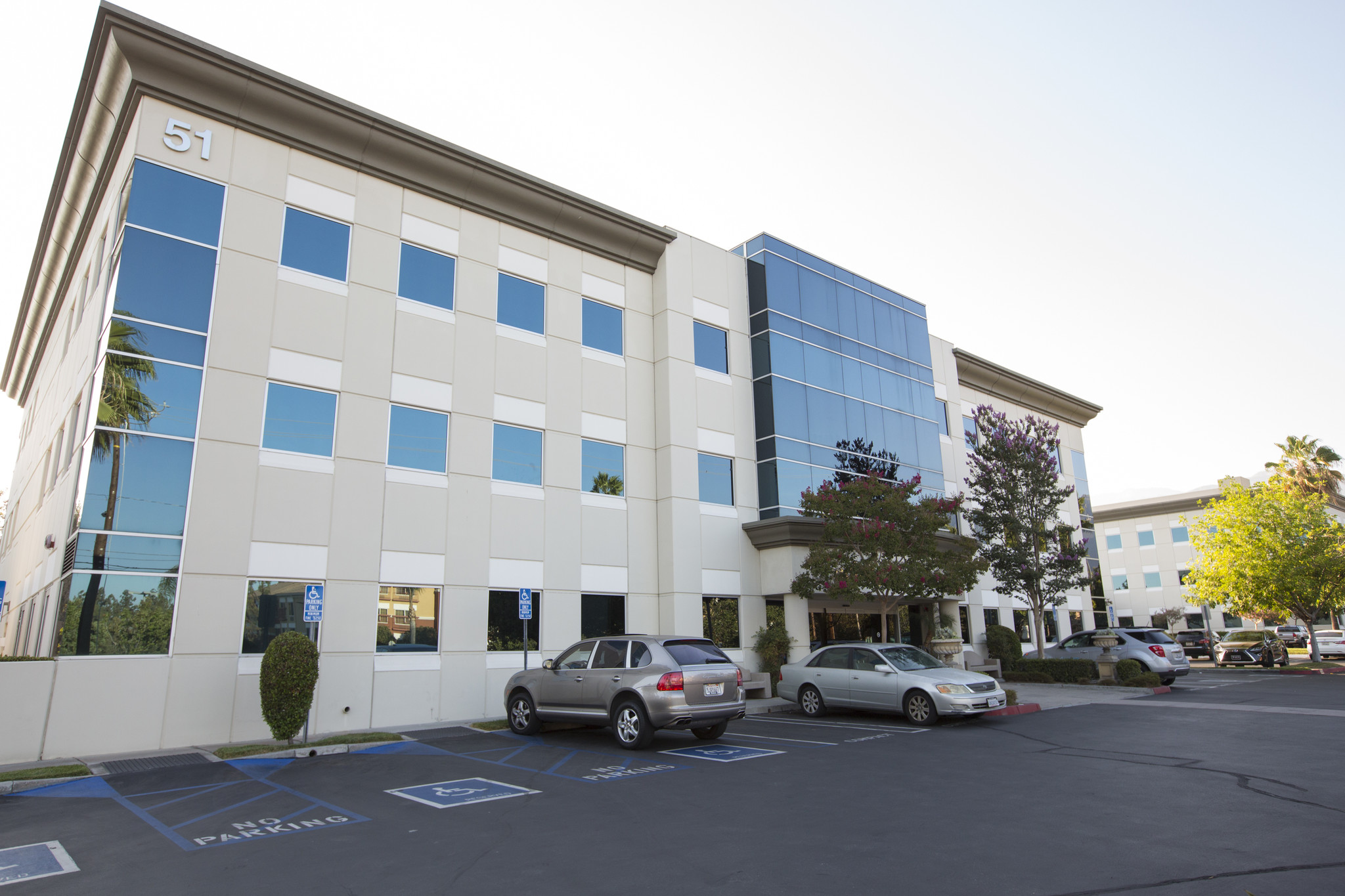 51 N 5th Ave, Arcadia, CA for lease Primary Photo- Image 1 of 7