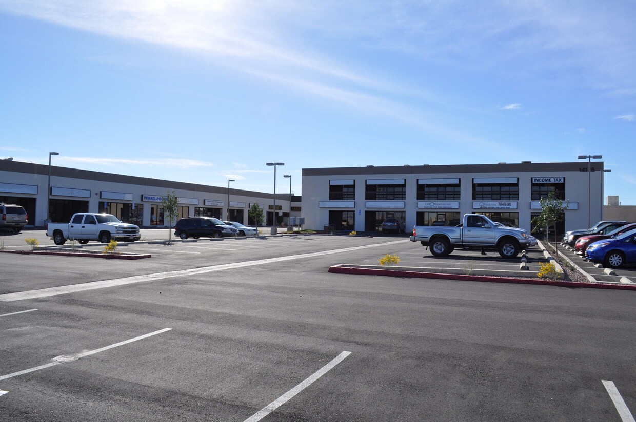 14176 Amargosa Rd, Victorville, CA for lease Interior Photo- Image 1 of 1