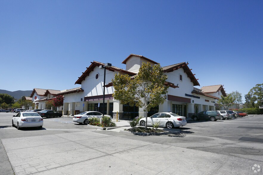 579-591 N Ventu Park Rd, Newbury Park, CA à vendre - Photo principale - Image 1 de 31