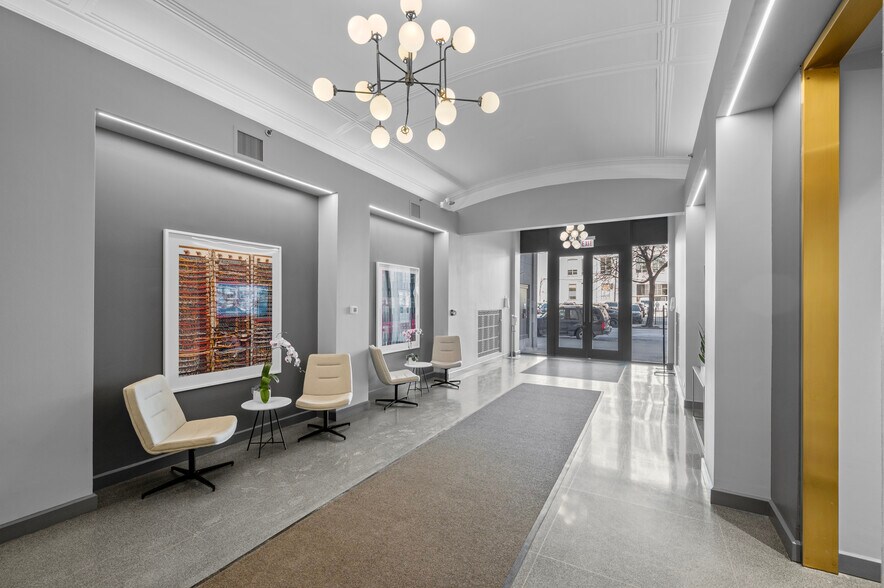 325 W Huron St, Chicago, IL à louer - Photo intérieure - Image 2 de 3