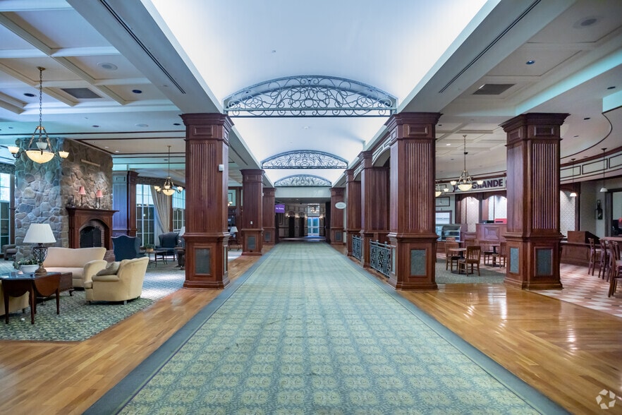 CASINO SITE AVAILABLE - Former Harrah's portfolio of 4 properties for sale on LoopNet.ca - Matterport 3D Scan - Image 3 of 27