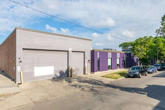 More details for 2900-2950 N Oakley Ave, Chicago, IL - Industrial for Sale